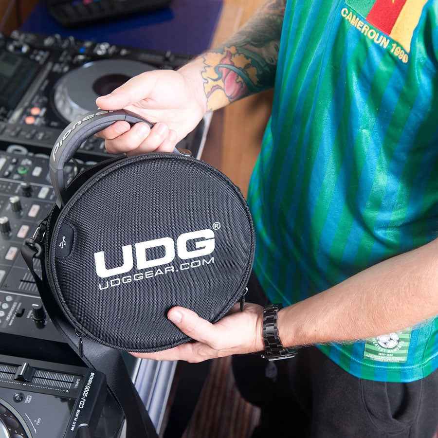 UDG U9950BL Ultimate DIGI Headphone Bag Black