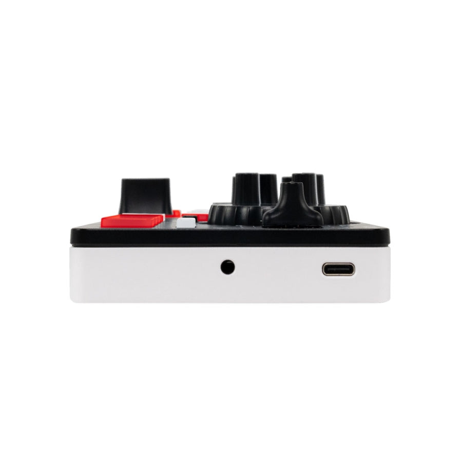 Numark MixTrack Go Ultra-Compact 2-Deck Controller