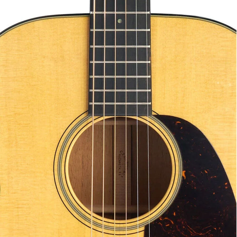 Martin 00-18 Standard Series Acoustic Guitar - Natural Aging Toner 10Y250018