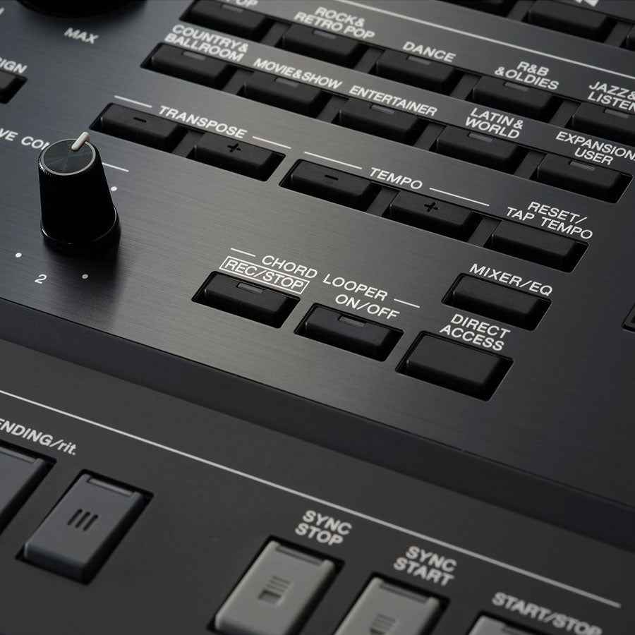 Yamaha PSR-SX920 Arranger Workstation Keyboard