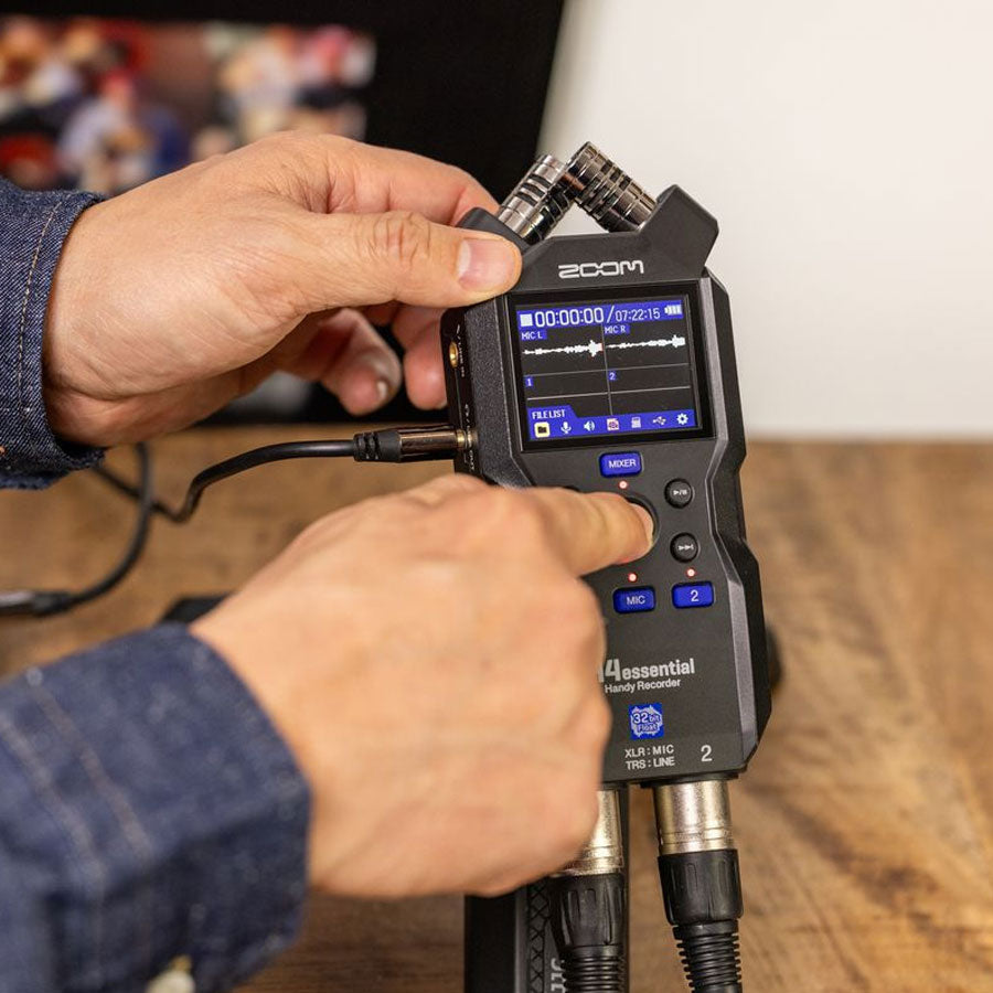 Zoom H4essential 32-Bit Four Track Portable Handy Recorder